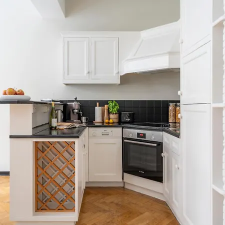 Oomph 3br & 2baths Grand Апартаменты *