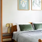 Oomph 3br & 2baths Grand Appartamento *