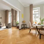 Oomph 3br & 2baths Grand Appartamento *